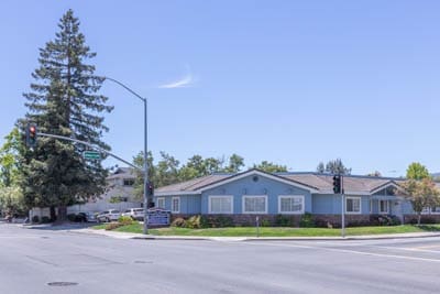 across the street view of the office of Derek H. Tang, DDS in Sunnyvale, CA